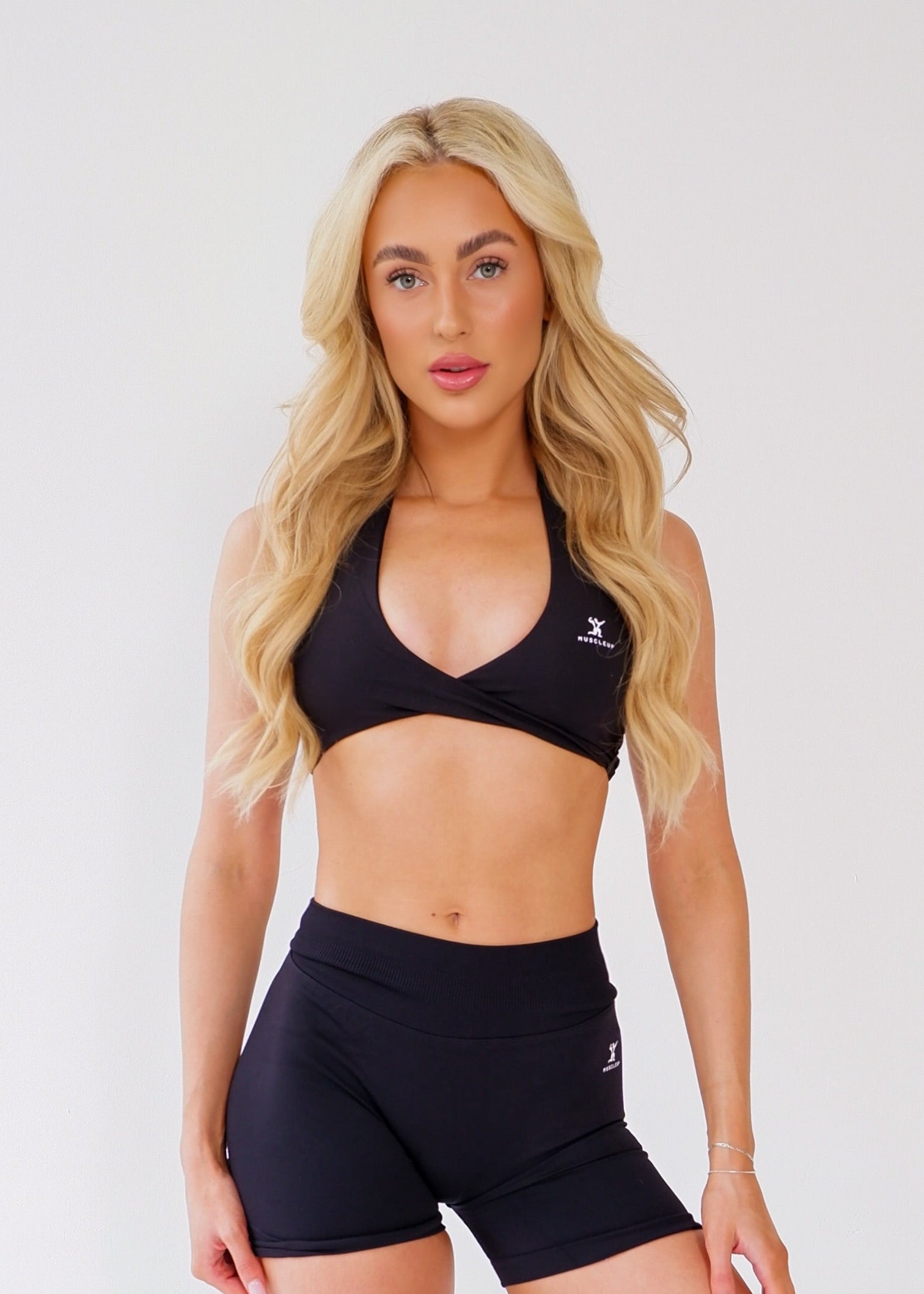 Halter Top Twist Bra - Black